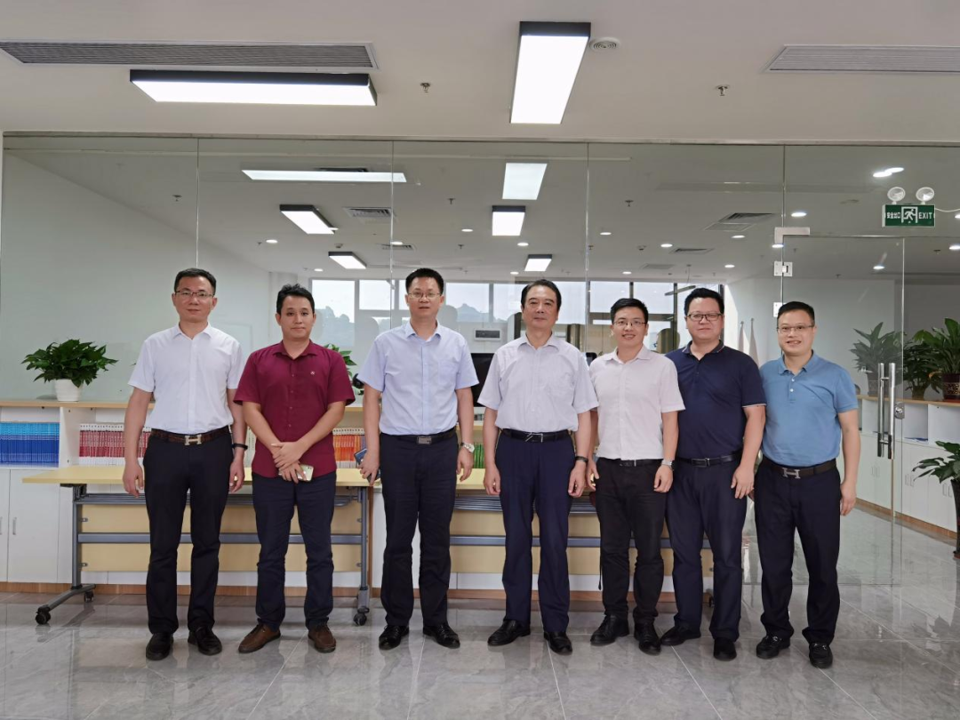 news2-2.jpg news2-2.jpg